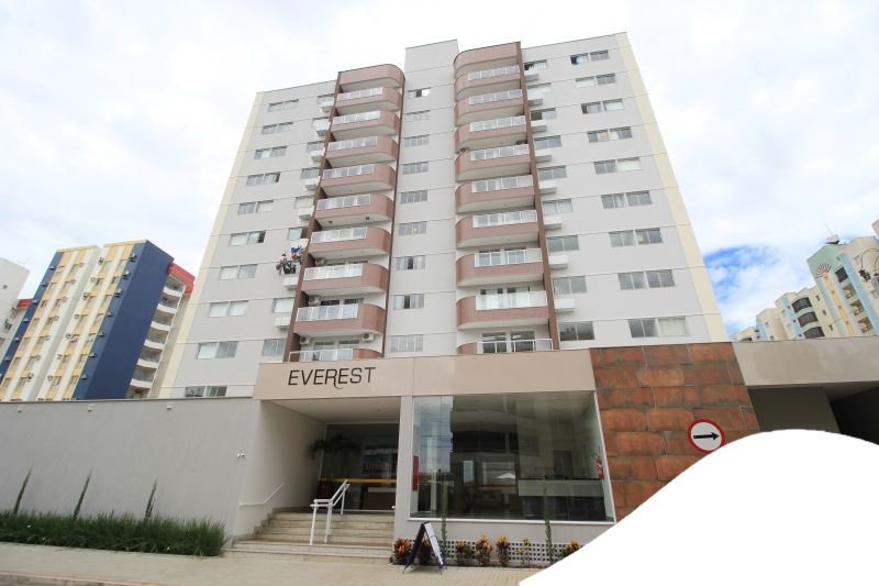 EVEREST FLAT SERVICE em CALDAS NOVAS - GO – condomínio para aluguel por temporada
